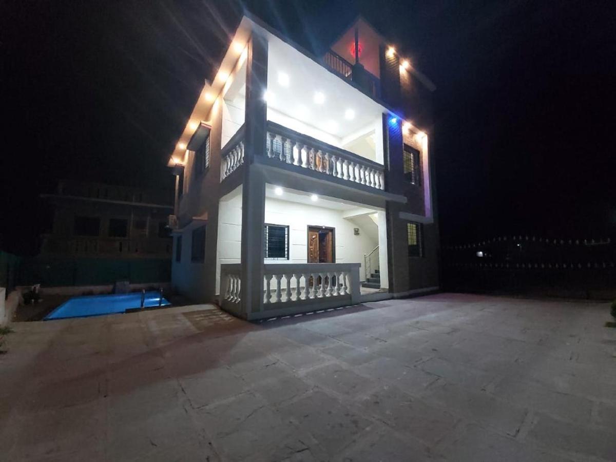 A2Zroomz Aarya Villa 4 Bhk Lonavala Luaran gambar